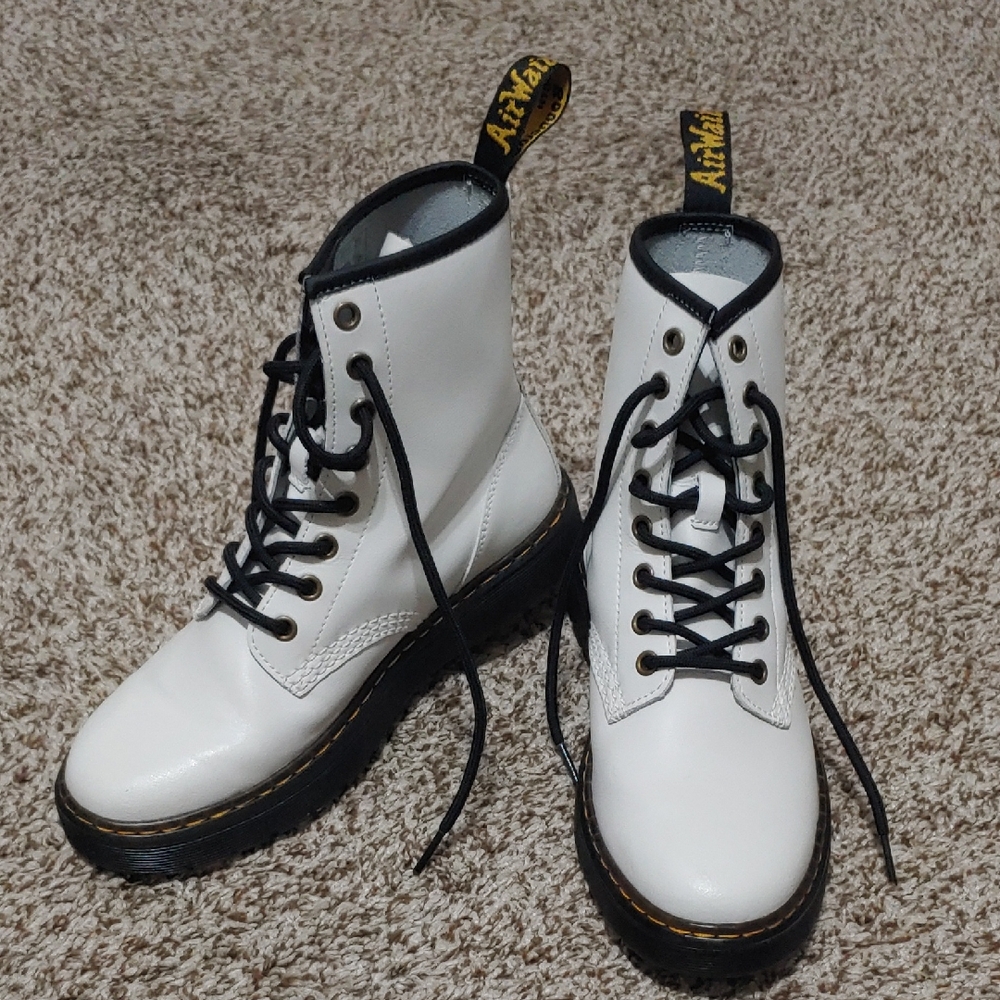 Dr Martens White Zavala Boots Unisex Lace-Up Size 7 Women's Or Men's 6